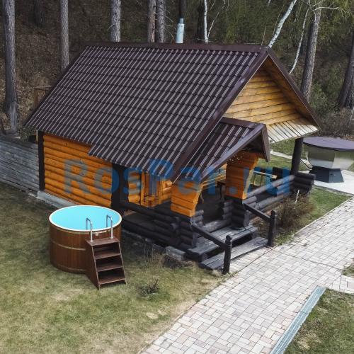 Круглая купель «COMFORT» из лиственницы с пластиковой вставкой диаметр 2000 мм высота 1150 мм