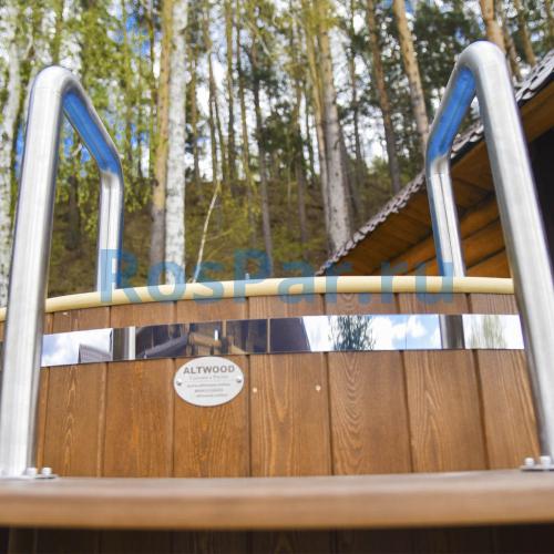 Круглая купель «COMFORT» из лиственницы с пластиковой вставкой диаметр 1700 мм высота 1150 мм