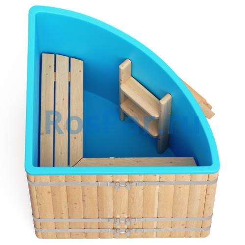 Угловая купель «COMFORT» из лиственницы с пластиковой вставкой длина 1300 мм ширина 1300 мм высота 1150 мм