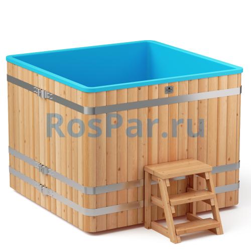 Квадратная купель «COMFORT» из лиственницы с пластиковой вставкой длина 1500 мм ширина 1500 мм высота 1150 мм