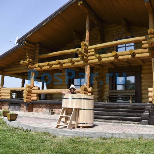 Овальная купель «PREMIUM» из лиственницы с вставкой из нержавеющей стали длина 1200 мм